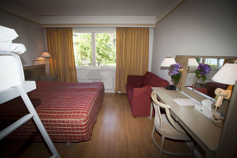 Hotel Adlon Mariehamn Exterior foto